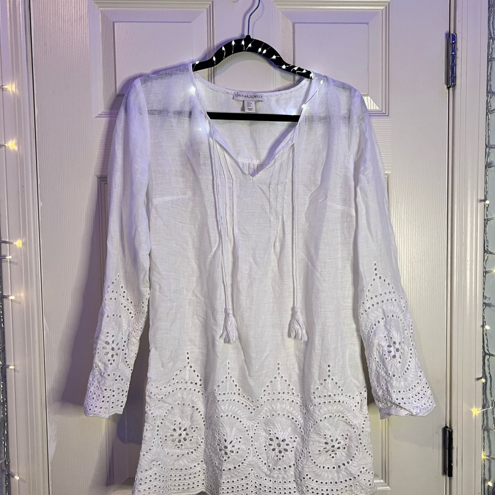 Cynthia Rowley White Linen Tunic with Embroidery Size Small